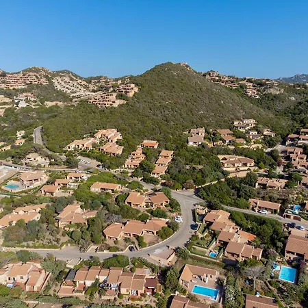 2 Beds In Just 200 Mt From The Sea * Costa Paradiso