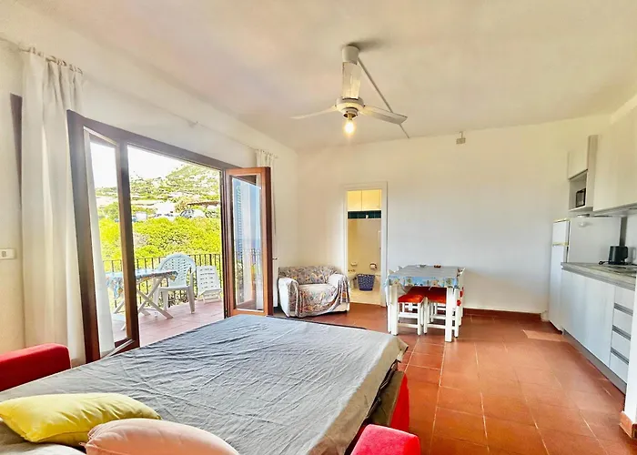 Apartman 2 Beds In Just 200 Mt From The Sea